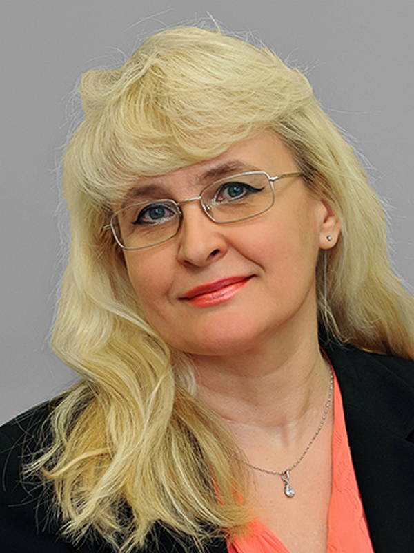 Ясакова Елена Геннадьевна.